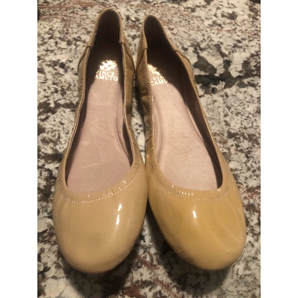 Brand New Vince Camuto Flats - Picture 1 of 3